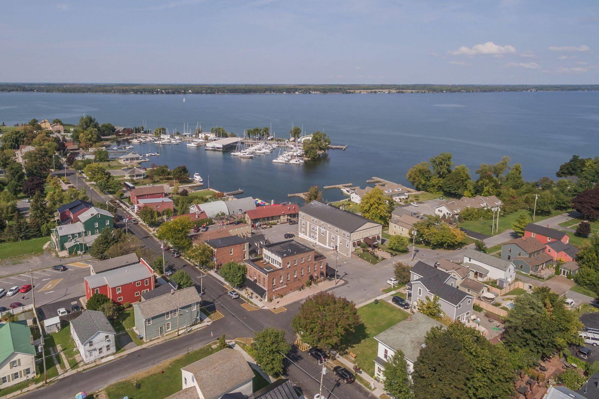 Harbor House Inn Sackets Harbor Exteriér fotografie